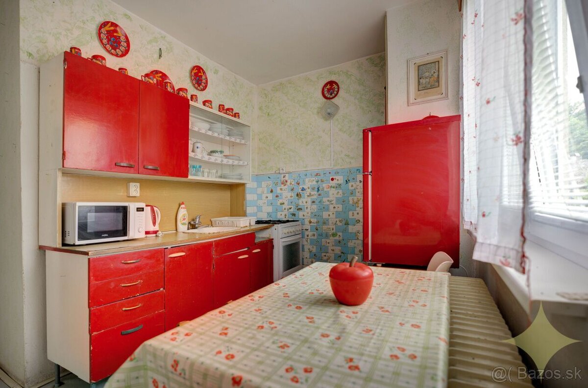 Na predaj, 3 izbový byt, ul. Dolná, Banská Štiavnica - 12