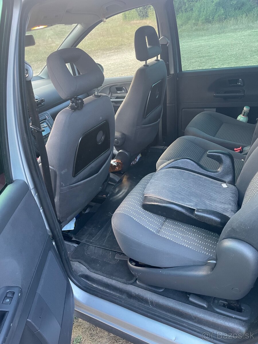 Seat Alhambra 2,0 TDI 103kw/140k - 12