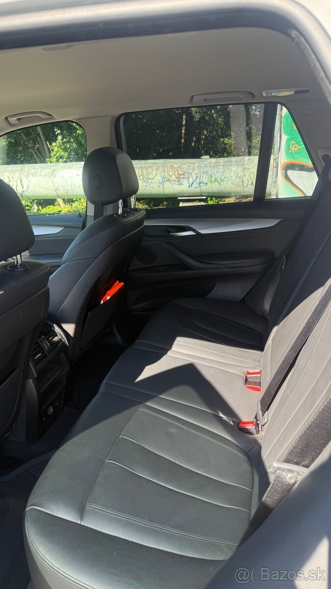 Predám BMW X5 F15 - 12