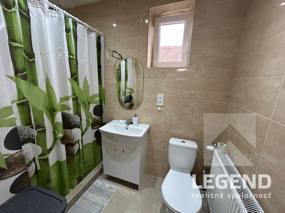 Veľký 3i RD na prenájom v Nesvadoch, výborná poloha, blízko - 12