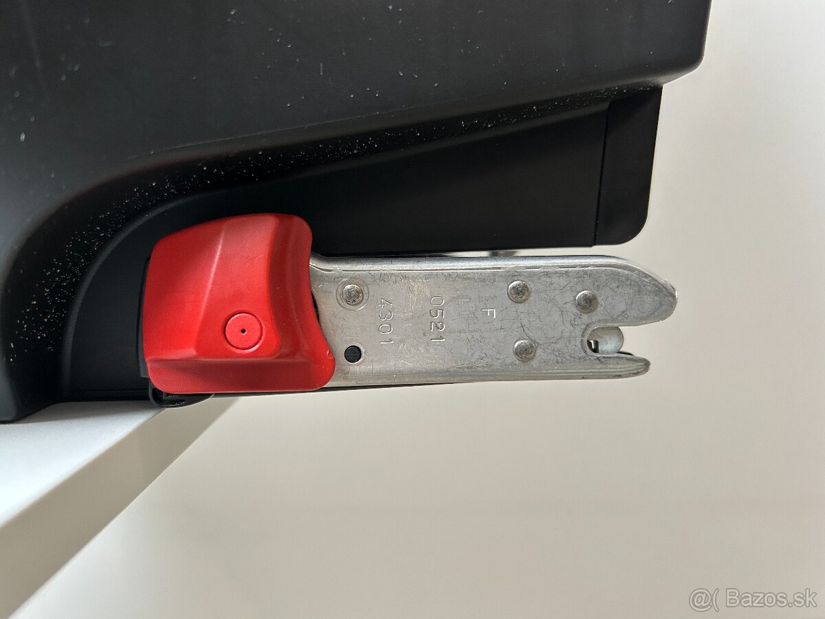 BRITAX Autosedačka Dualfix i-Size, Indigo Blue, 40-105cm - 12