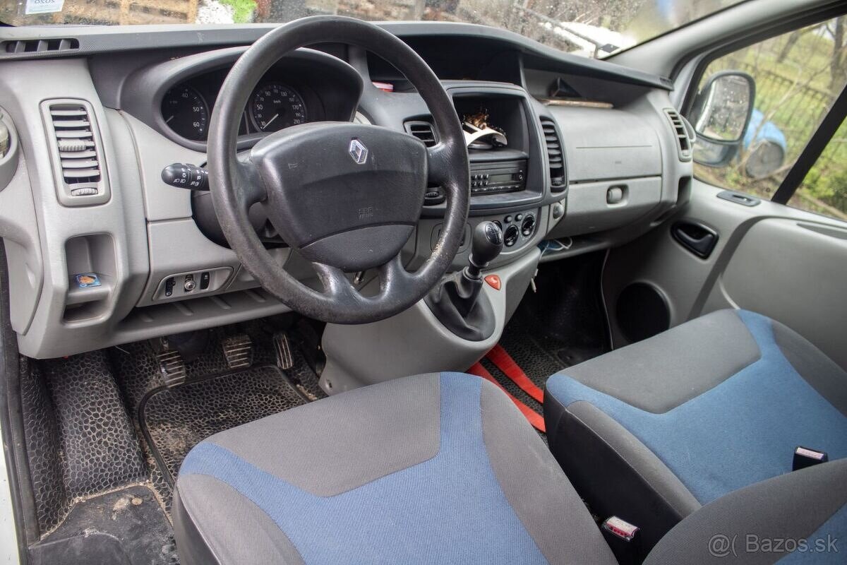 Renault Trafic 2.0 dCi / 84 kW / 2012 / Obytný Van - 12