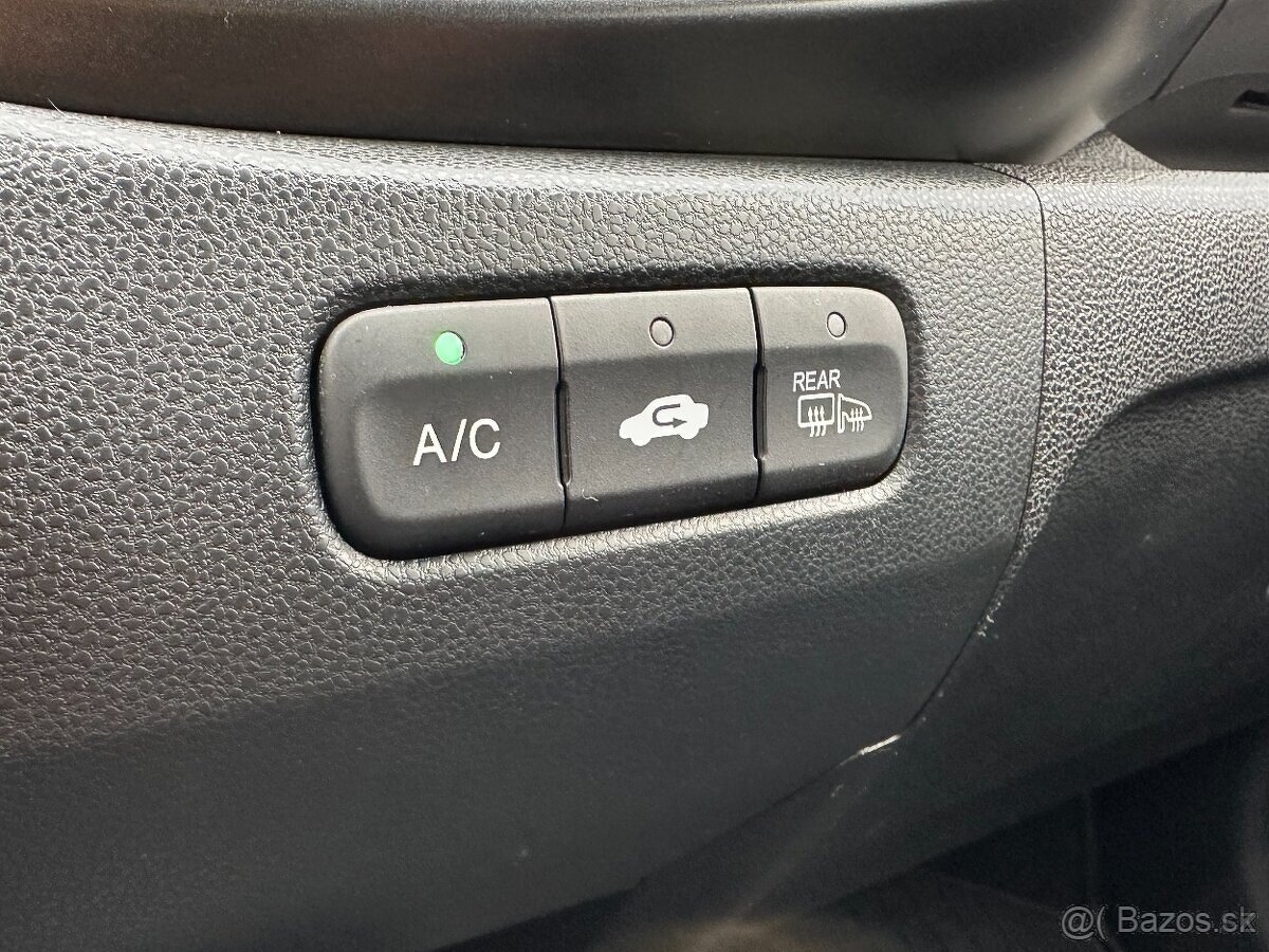 Honda Jazz / koupeno v ČR KLIMA 1.4/73kW r.v. 2014 - 12