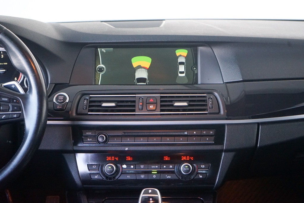 119- Bmw, Rad 5, 2012, nafta, 2.0 d, 135kw - 12