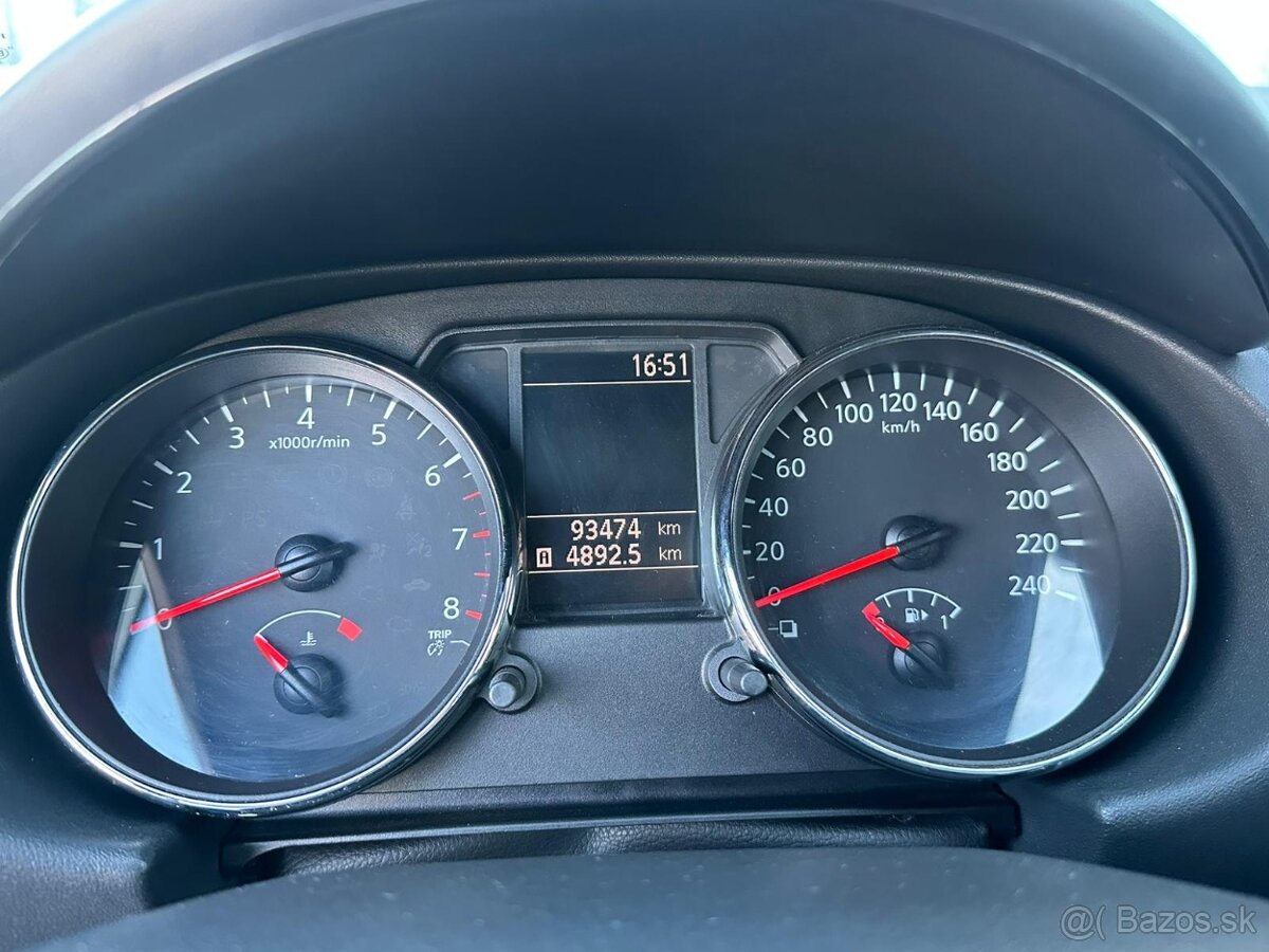 Nissan Qashqai 1.6i, 78KW - 12