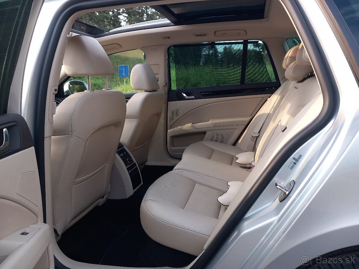 Škoda Superb Combi L&K 4x4 - 12