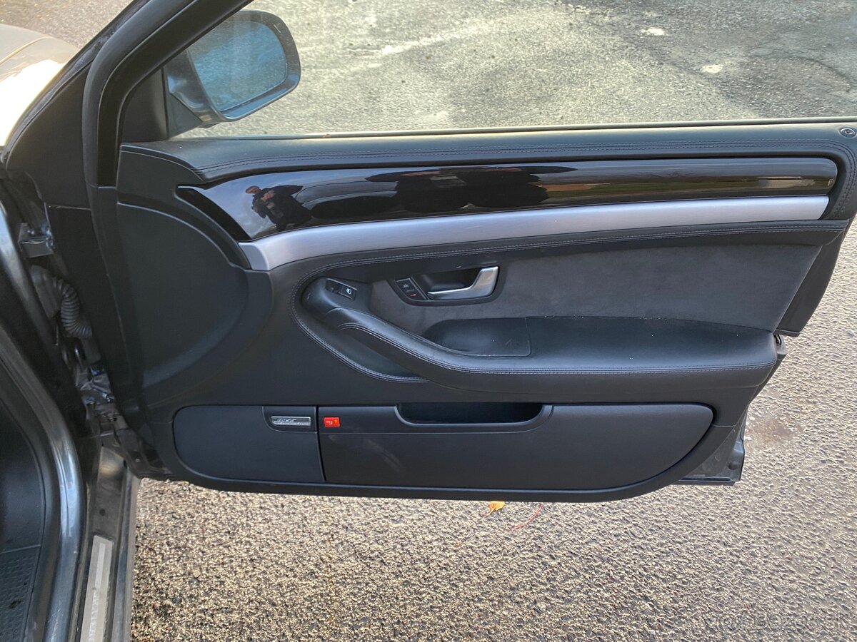 Audi A8 D3 4.2TDI - 12