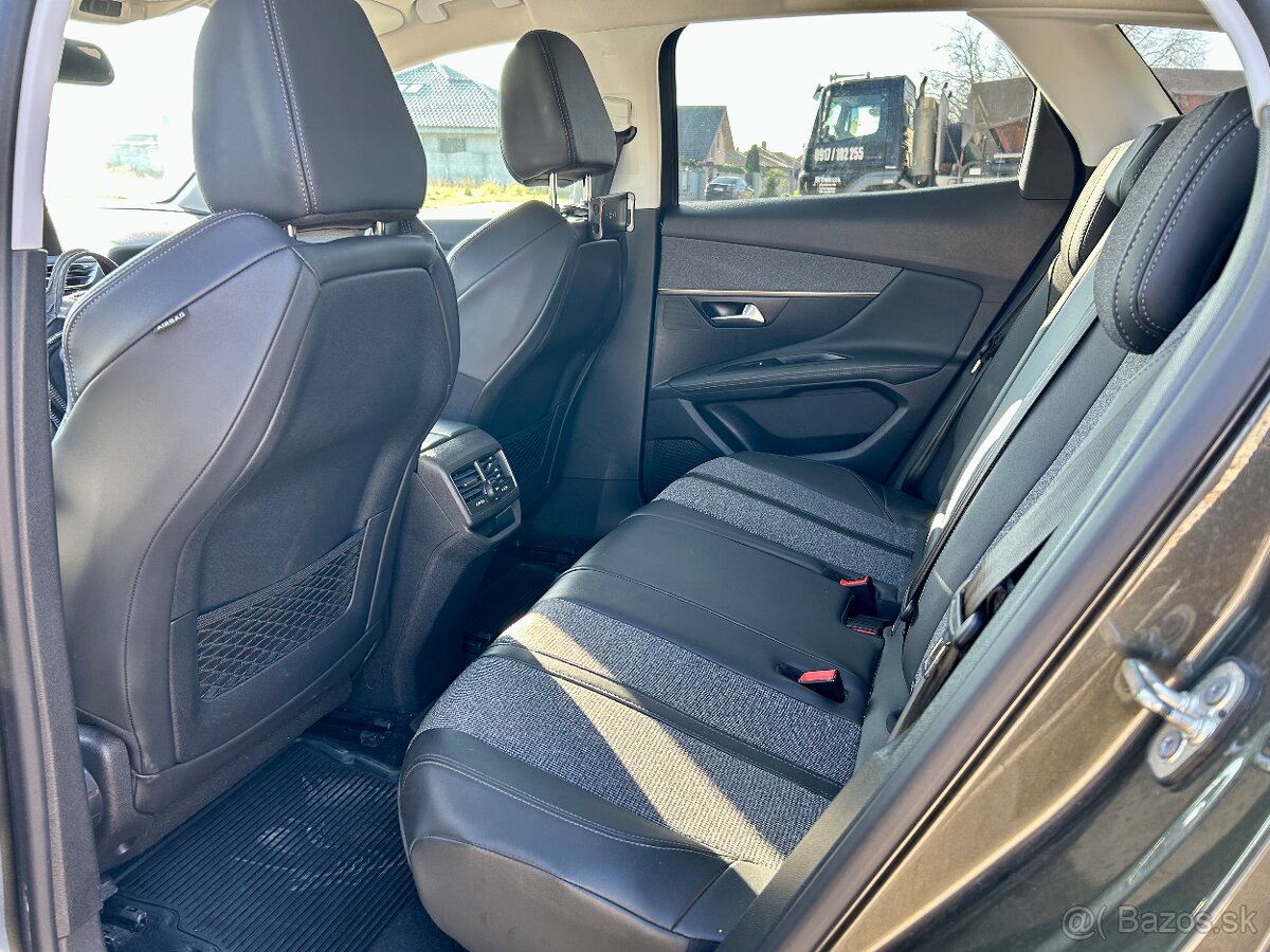 Predám Peugeot 3008 Allure, 8-st. automat, r. 2019, 84500km - 12