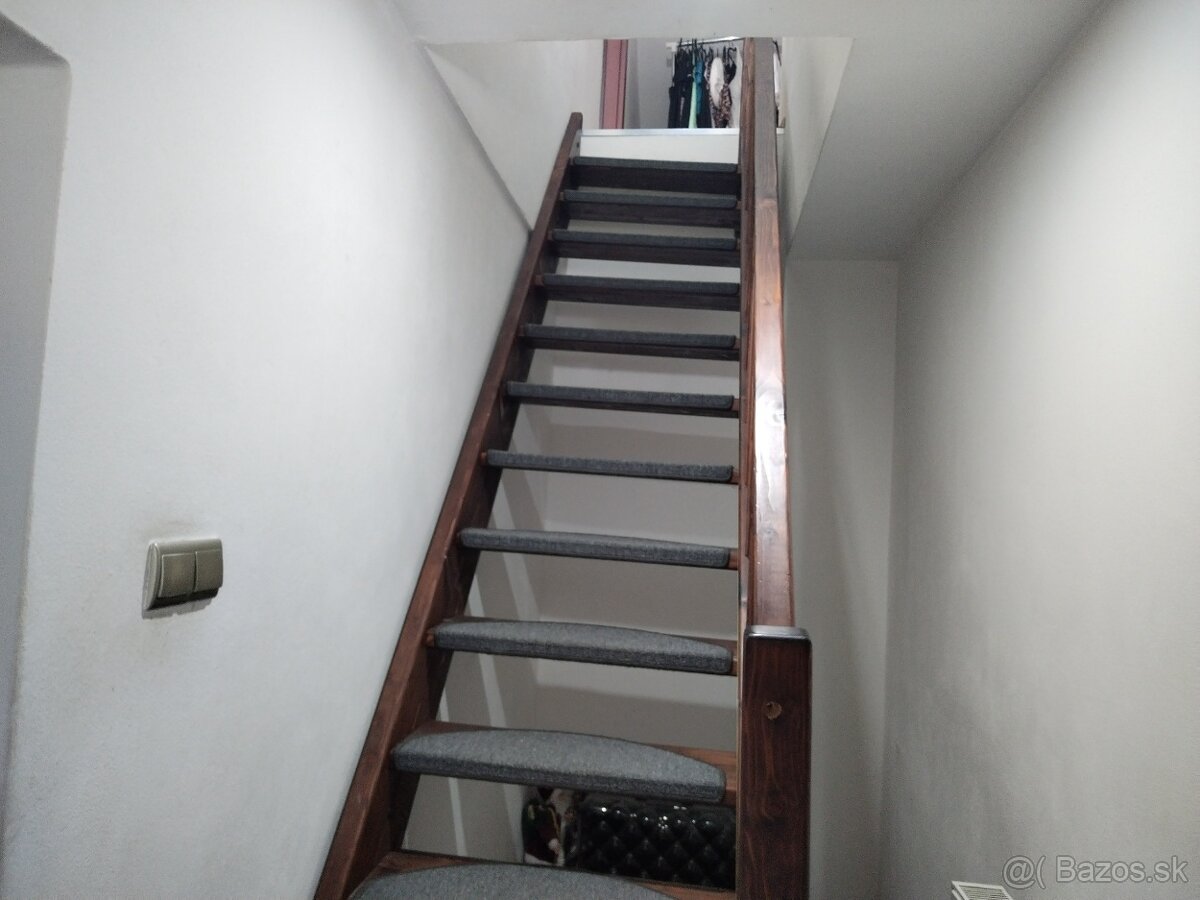 Predaj:4-izbový RODINNÝ DOM, pozemok 792 m2, Sučany - 12