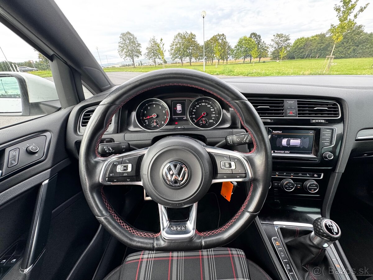 VW Golf 7 Gti , 162kw, 177000km, r.v 2014 - 12