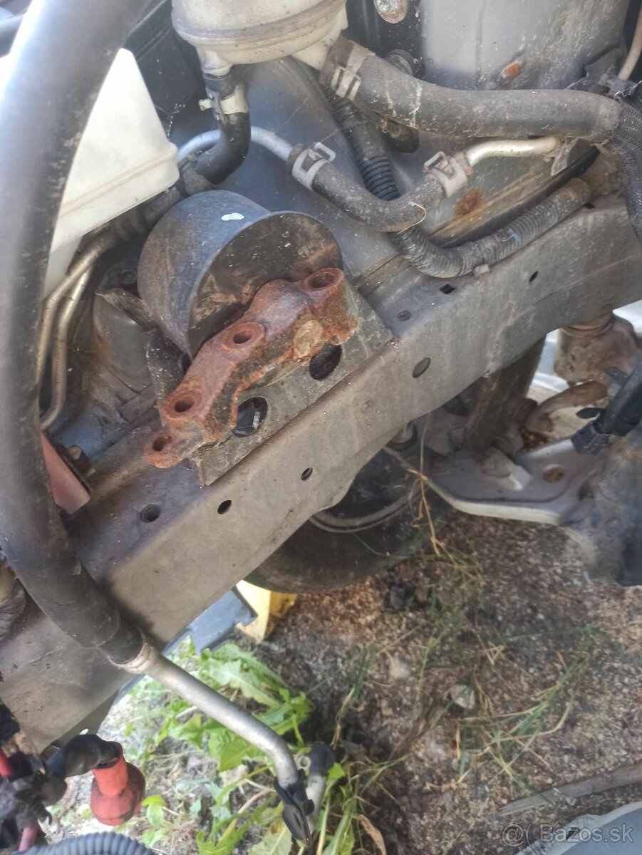 Nissan X-trail T30 rozpredam - 12