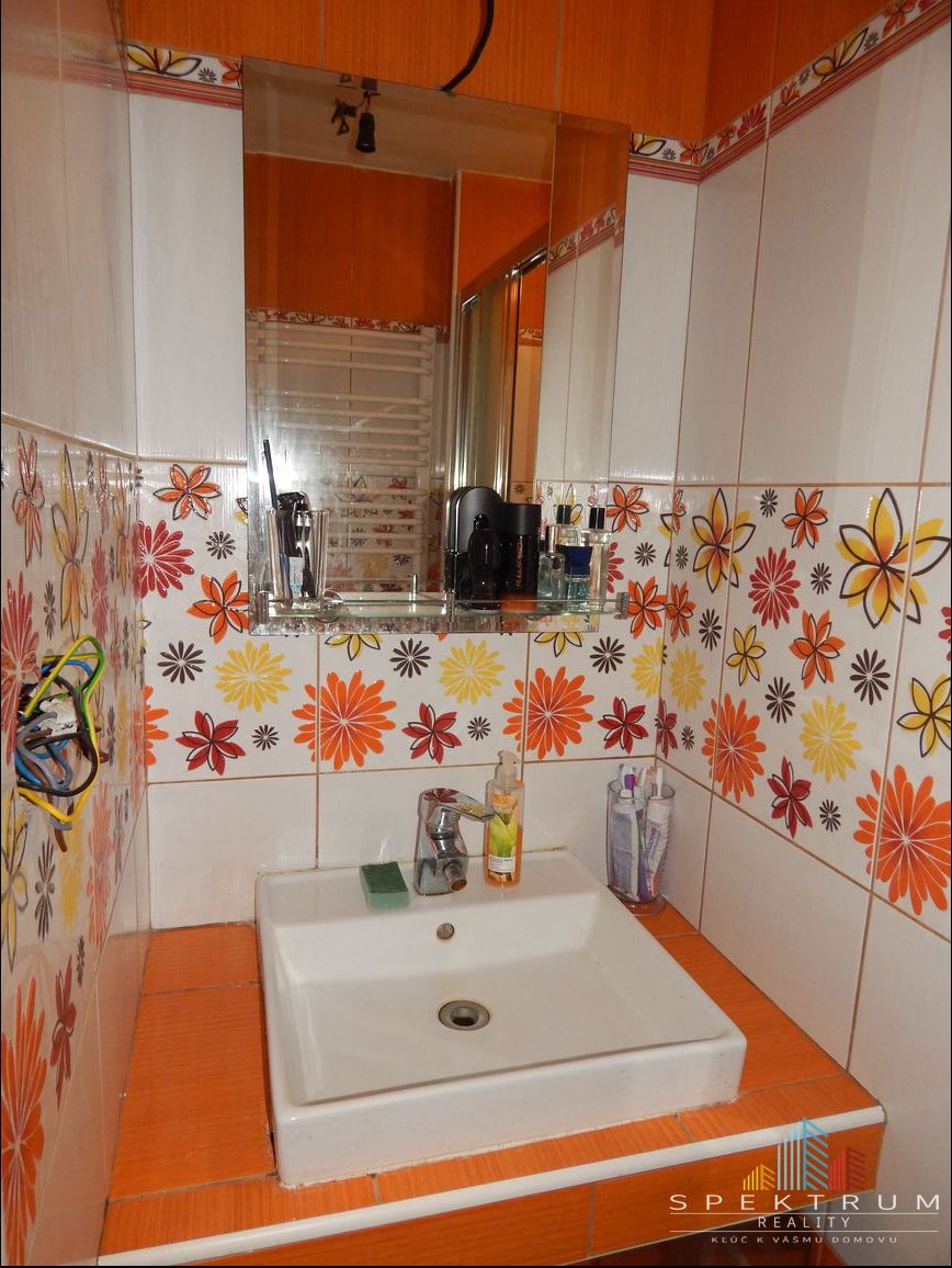 EXKLUZÍVNE-SPEKTRUM REALITY- Na predaj rodinný dom s pozemko - 12