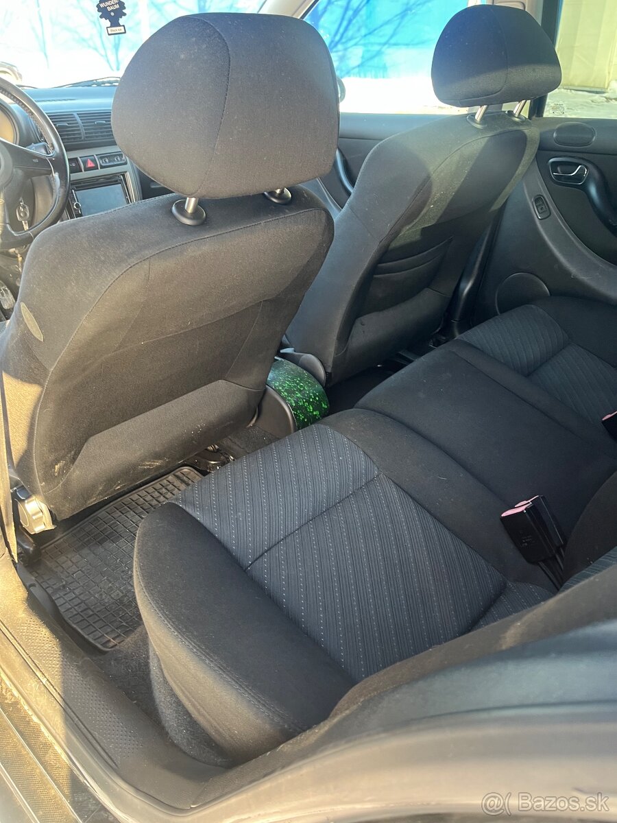 Seat Leon 1.9 tdi 110kw 4x4 - 12