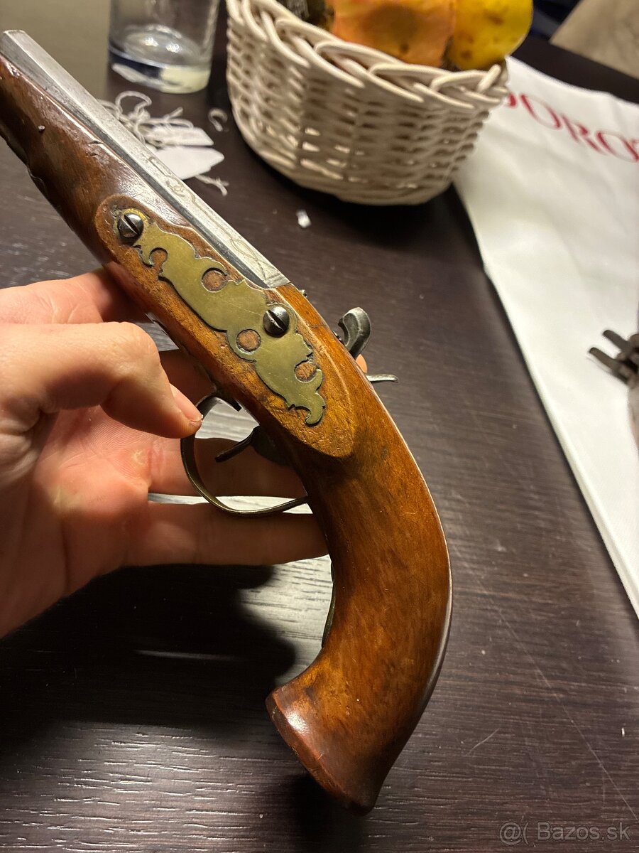 Historická perkusná pištoľ 4 - 12