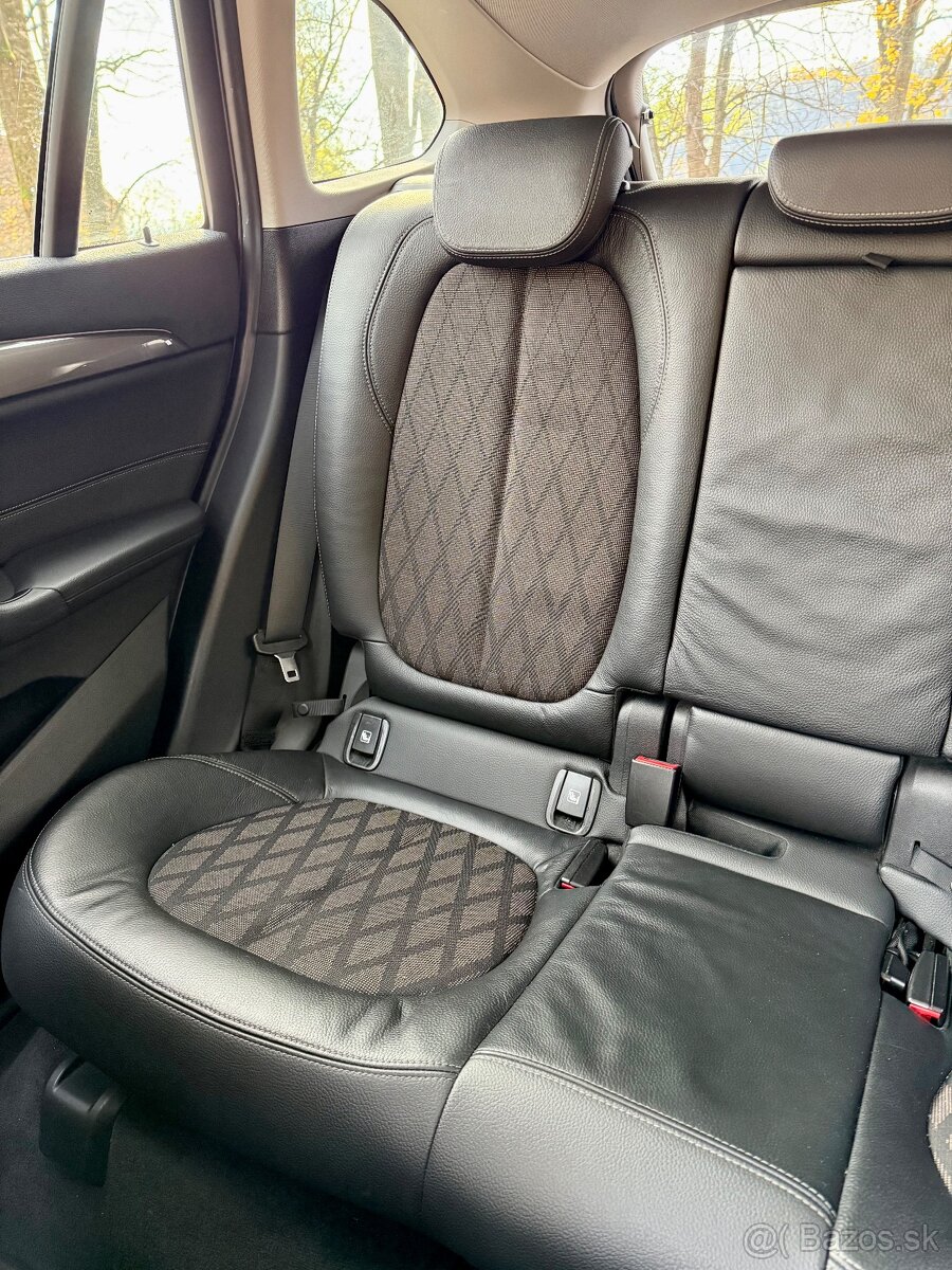 BMW X1 sDrive18i Model xLine 2018 - 12