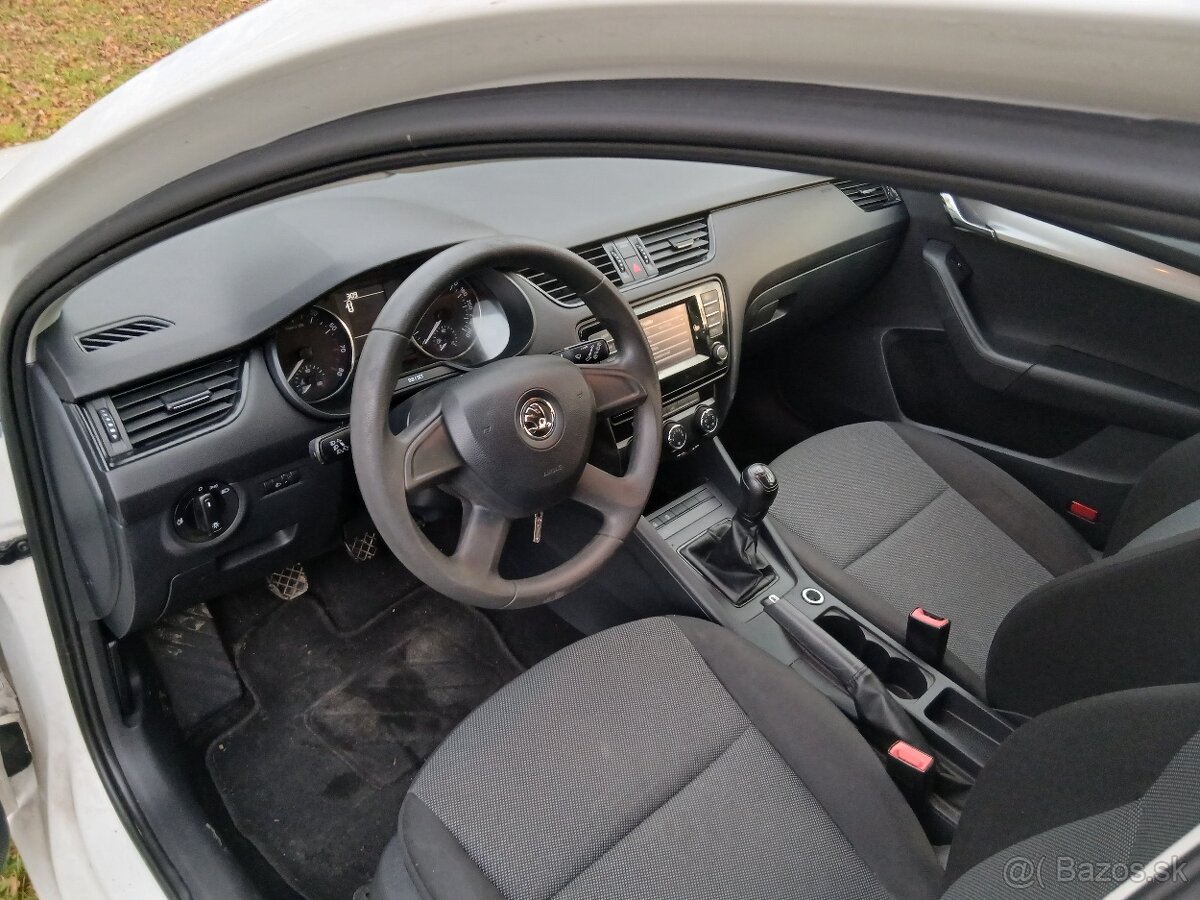 Škoda octavia benzín - 12