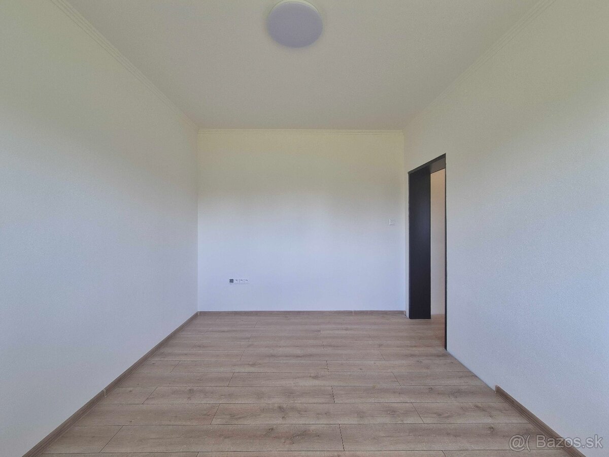 Predaj 4 izbový dom BUNGALOV v obci Dvory nad Žitavou - 12