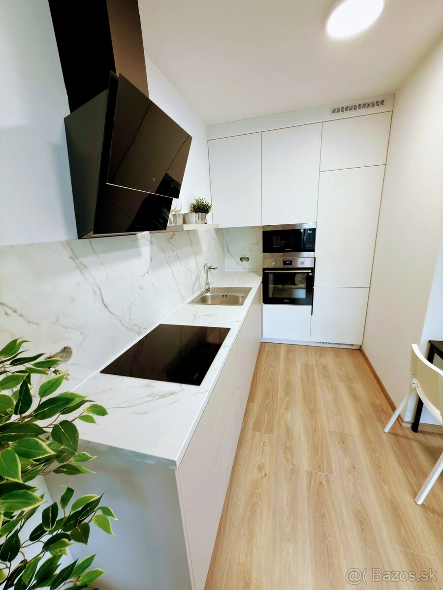 Realitná kancelária Realadr s.r.o. - 12