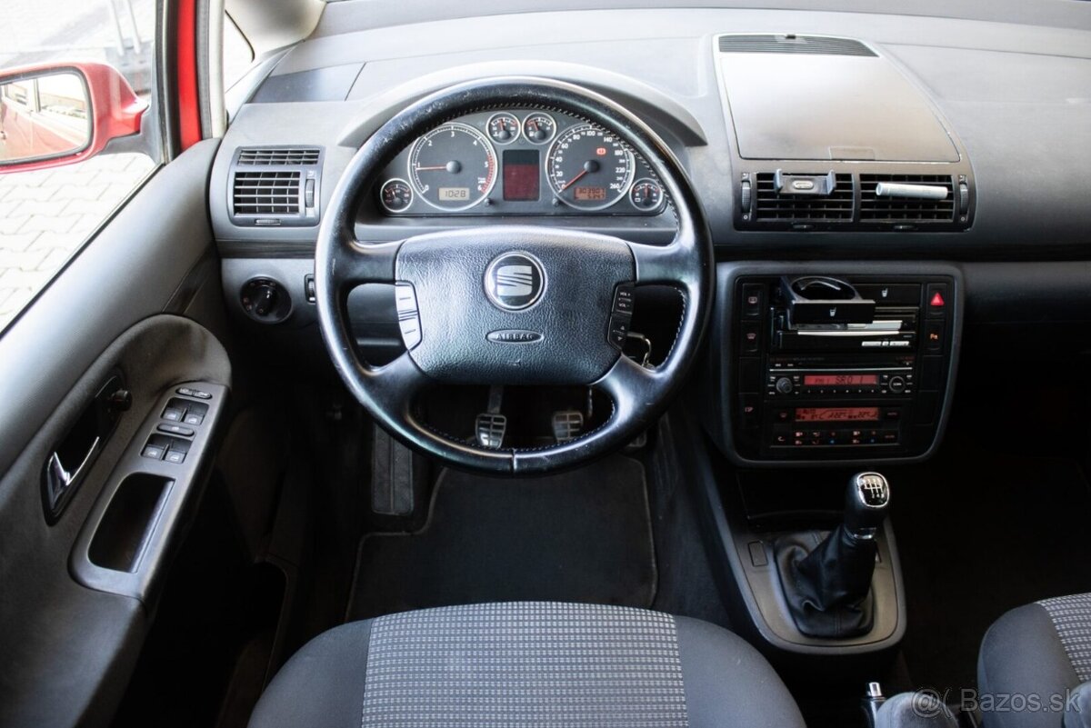 Seat Alhambra 1.9 TDI, 96kW (2006) - 12