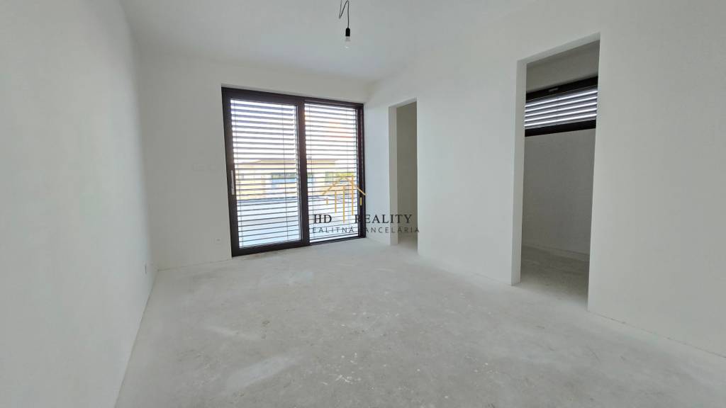 DIZAJNOVÁ NOVOSTAVBA V NADŠTANDARDNOM VYHOTOVENÍ – PRŠIANSKA - 12