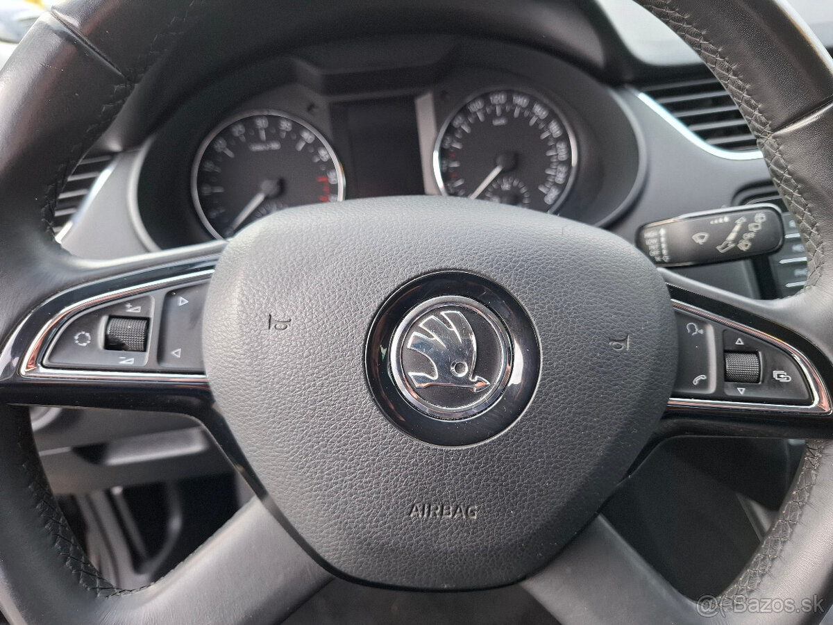 ŠKODA OCTAVIA COMBI 1,6 TDi r.v. 2014 - 12
