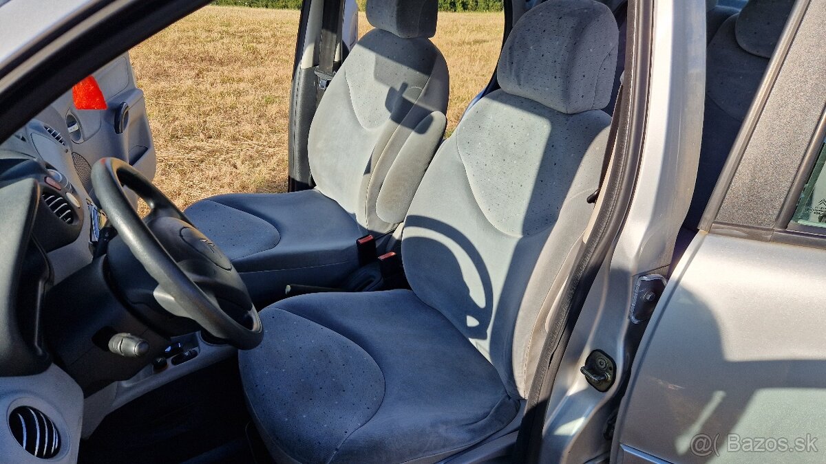 Predám Citroën C3 - 12