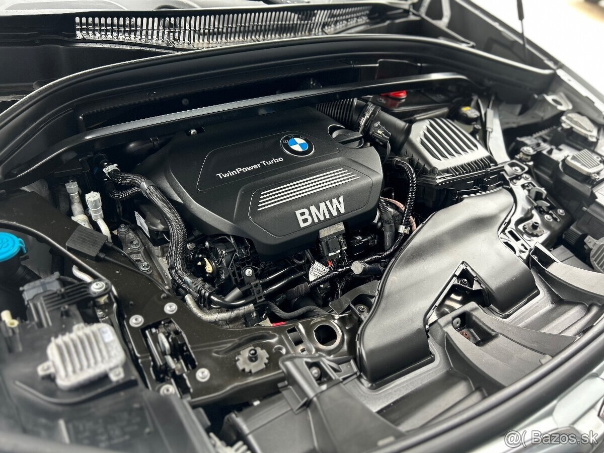 BMW X1 sDrive 2.0d A/T 2017 - 12