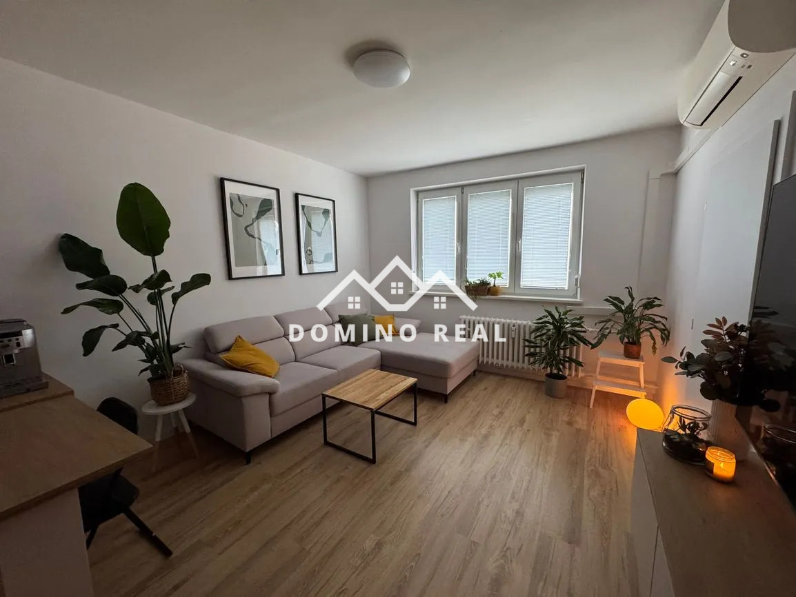 zrekonštruovaný 3-izbový byt v najobľúbenejšej lokalite - 12