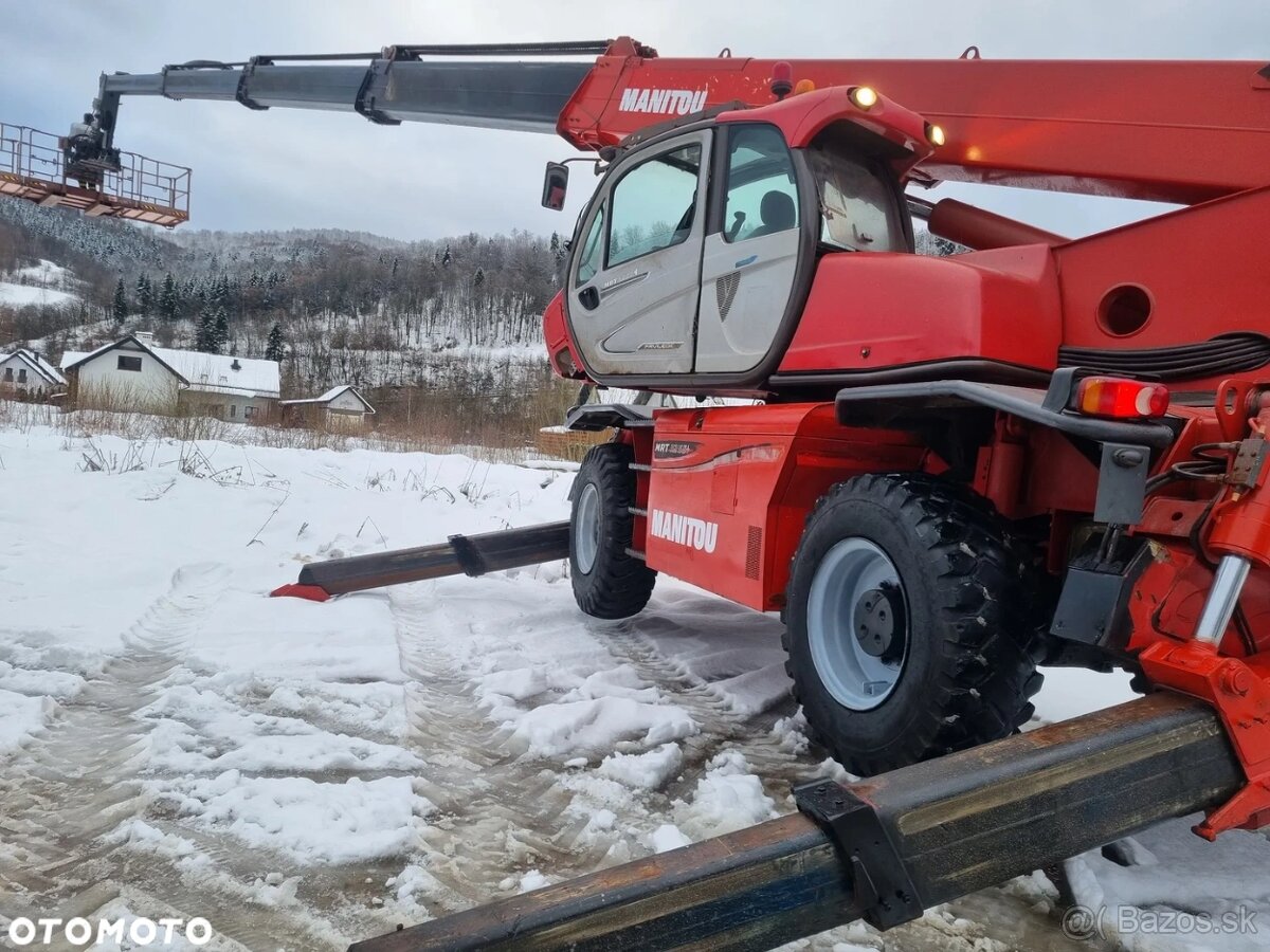 Manitou MRT3255+ PRIVILAGE Teleskopický manipulátor 32 metro - 12
