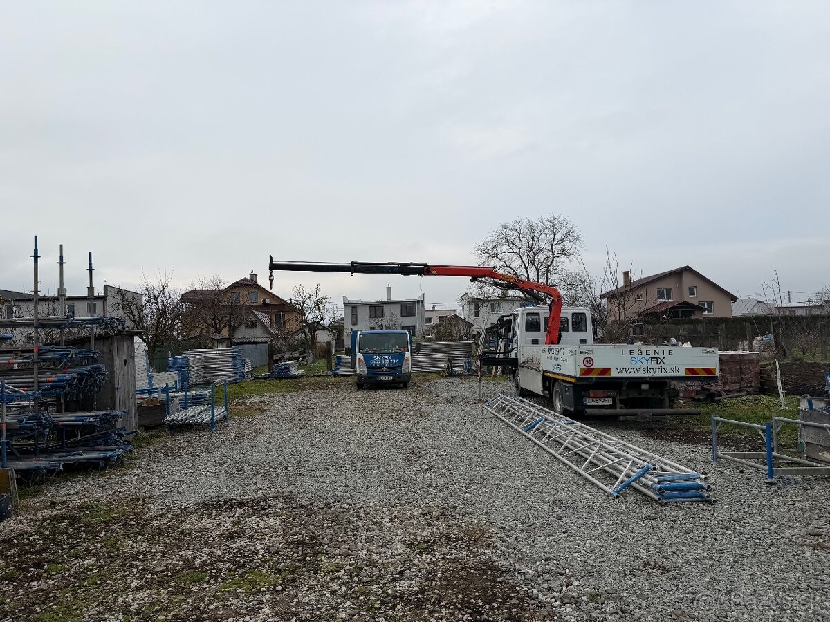 Iveco Eurocargo s hydraulickou rukou, 7,5t - 12