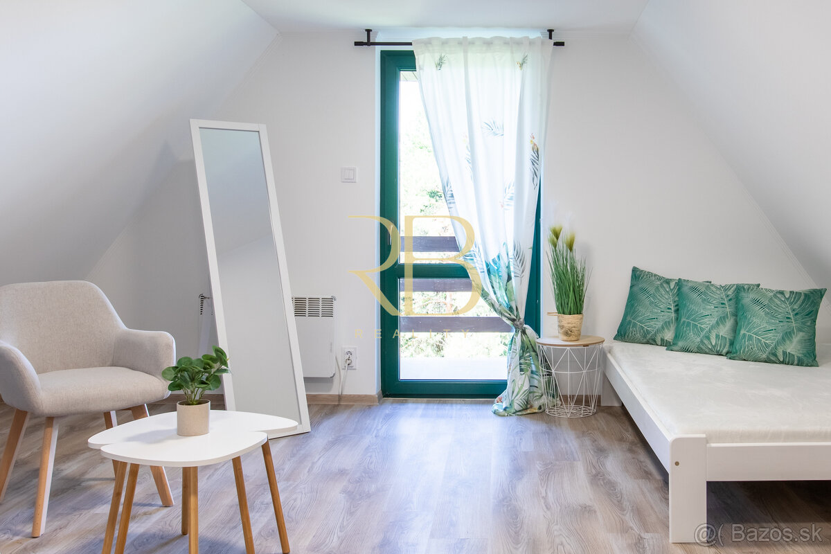 NA PREDAJ _Dizajnová chata_komplet_rekonšt._ Rakaca - 12