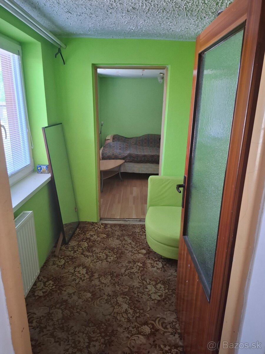 Predám štvorizbový rodinný dom Kúty - 12