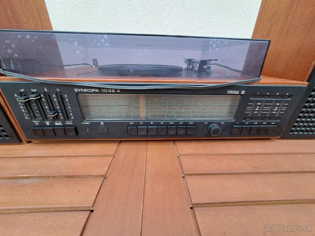 Predam radiogramafon TESLA Synkopa 1032. - 12