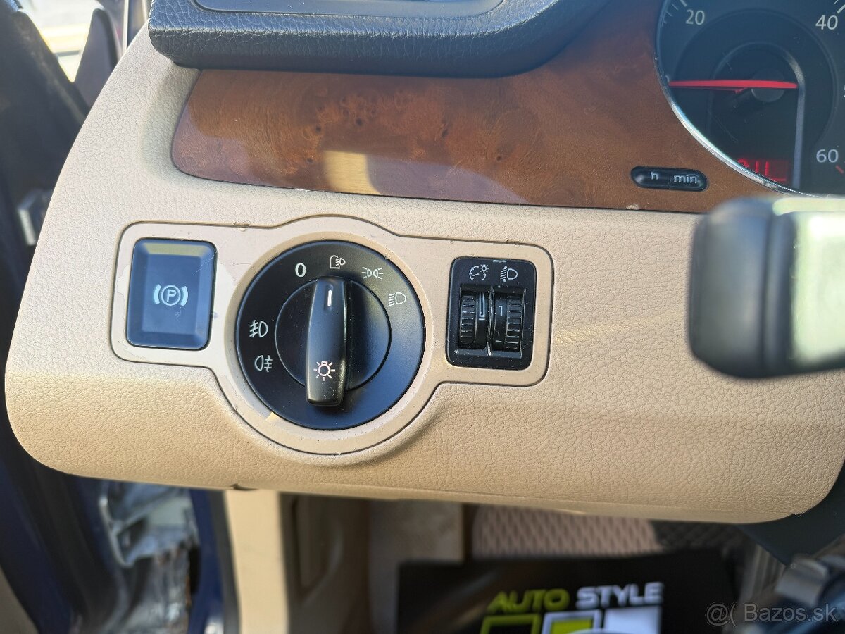 Volkswagen Passat Variant 2.0 TDI Highline DSG - 12