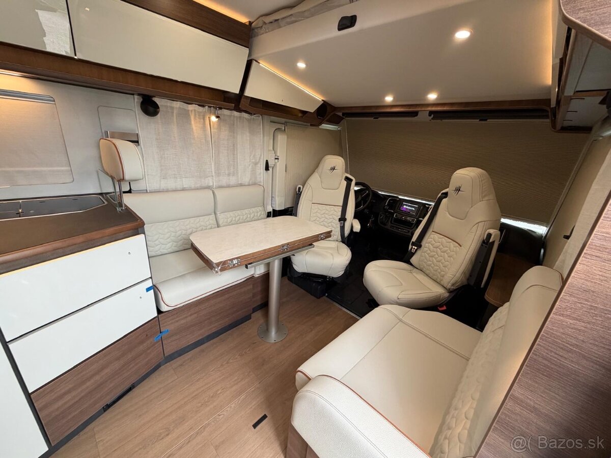 RAPIDO 8096df 4os 3,5T 180PS AUT Dvojitá podlaha - 12