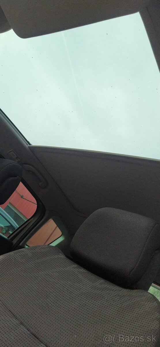 Predám peugeot 3008 2.0 HDI - 12