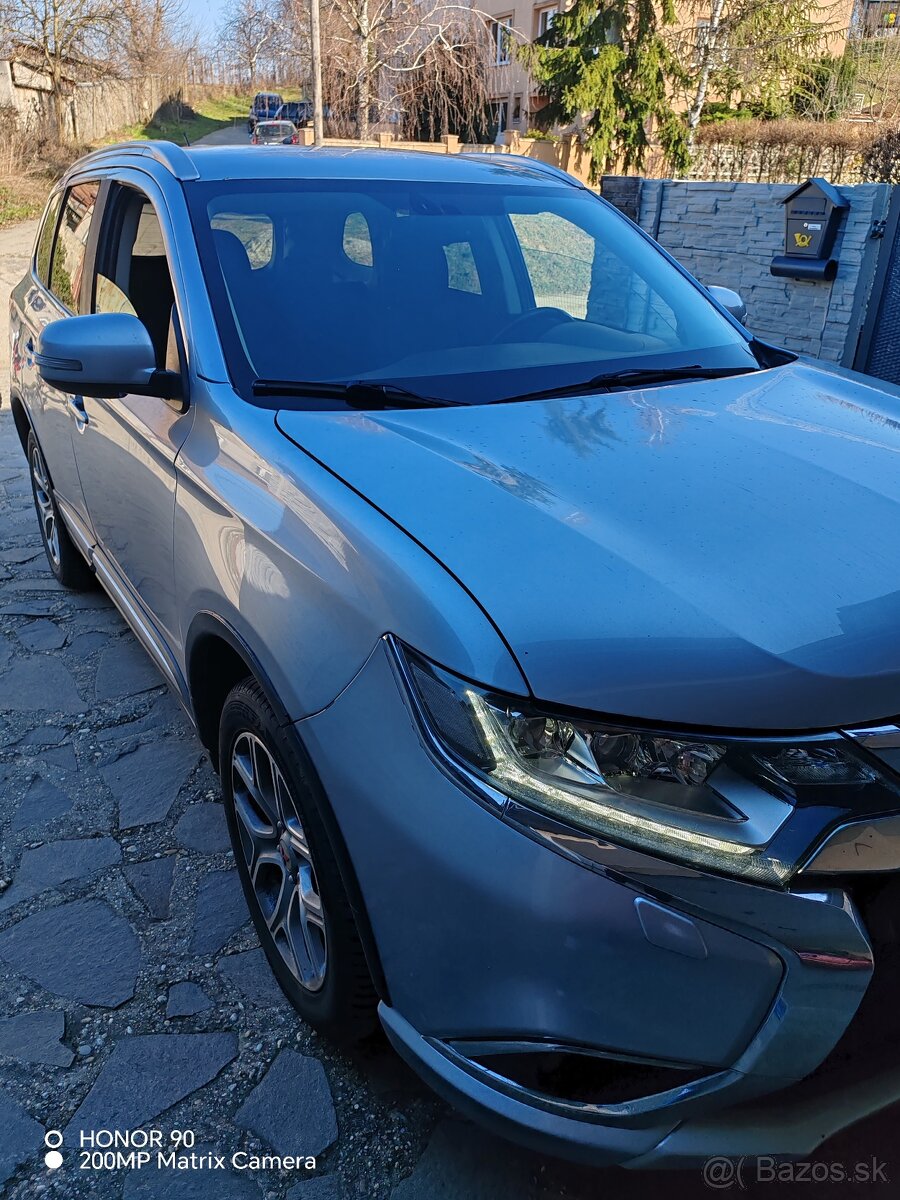 Mitsubishi Outlander 2,2 diesel - 12