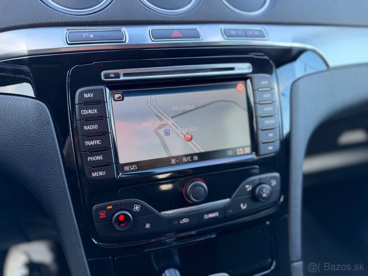 Ford S-Max 2.0 TDCi Titanium (Euro 4) 7m - 12