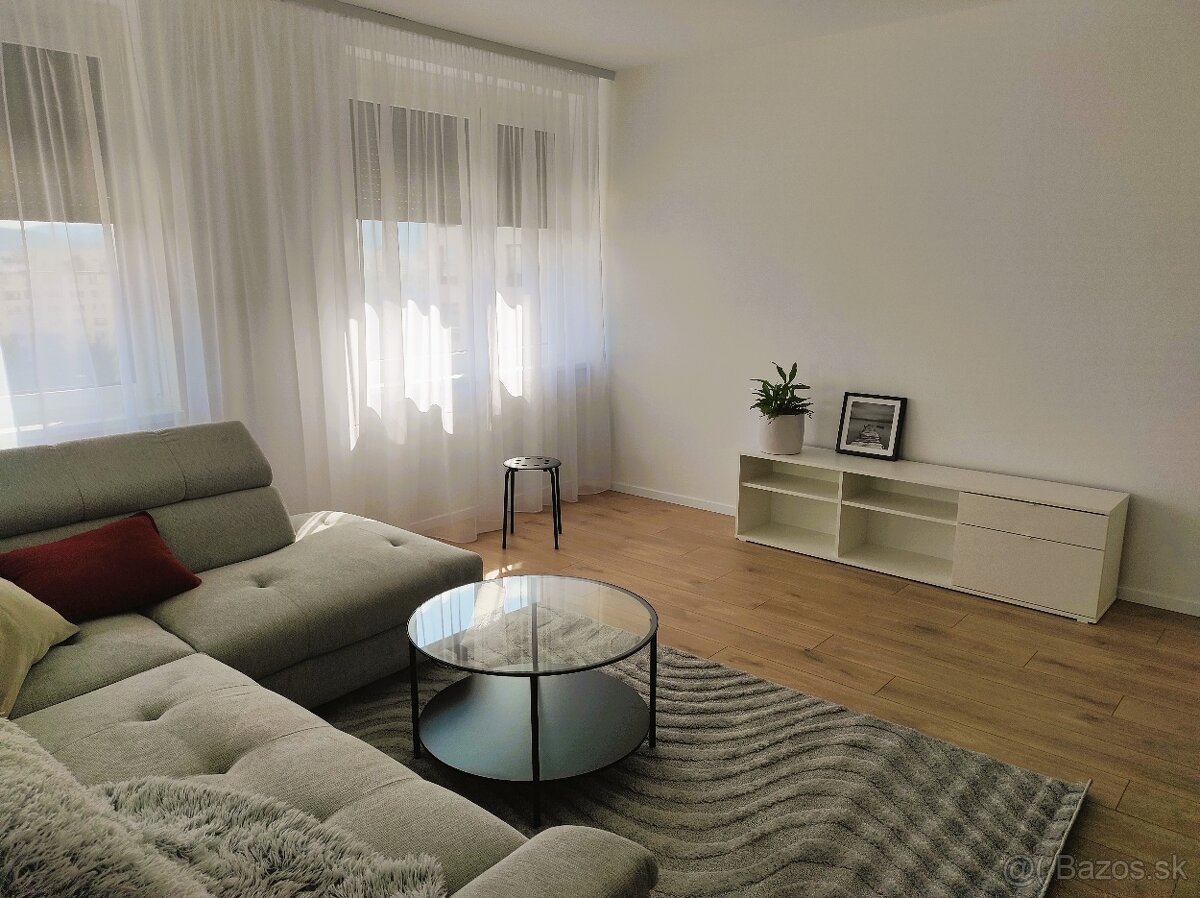 Prenájom 2-izb byt CENTRUM POPRAD - 12