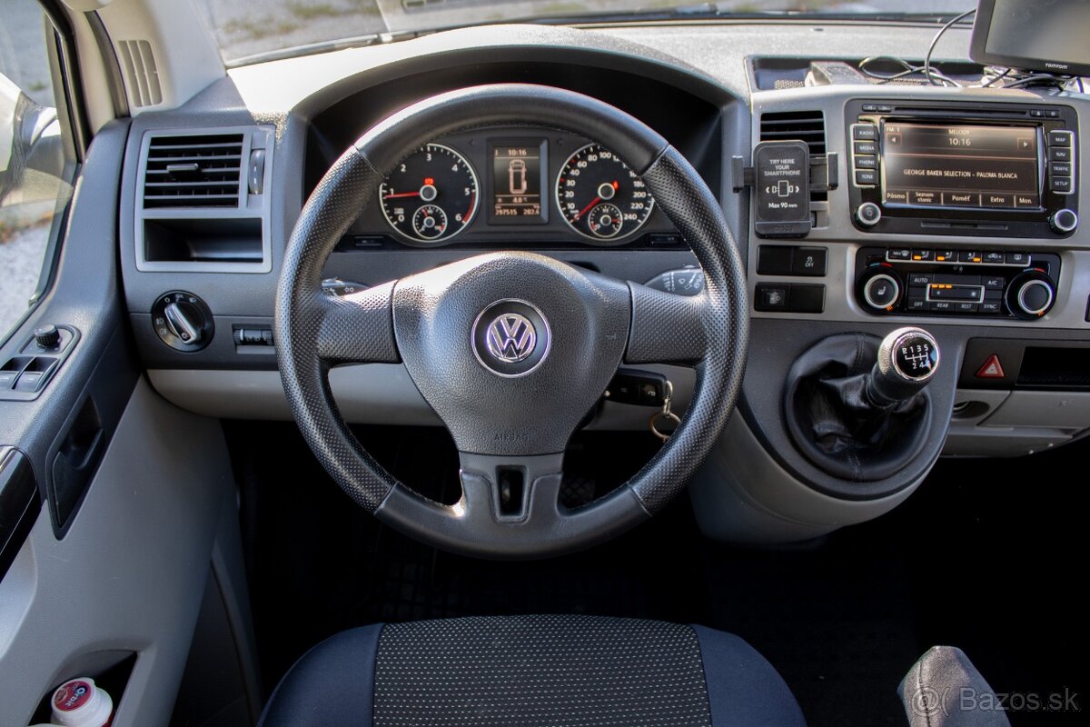 Volkswagen Caravelle T5.1 long - 12