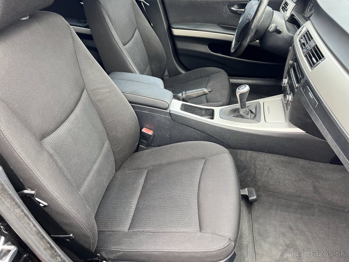 BMW 318d, E90, 105kW - 12