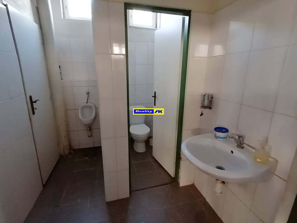 Sklad na predaj Martin obec Sučany s príjazdom na diaľnicu c - 12