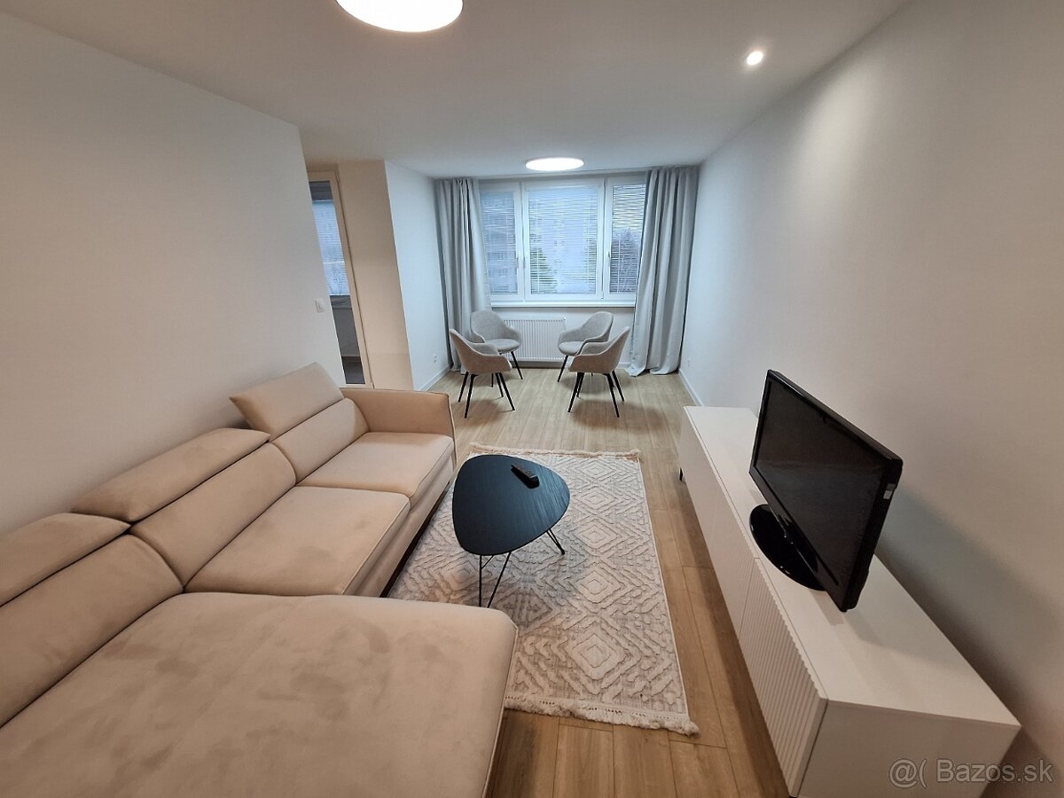 TERASA - Prenájom 3 izb byt, Lesnícka, 68 m2, 4/7p, výťah - 12