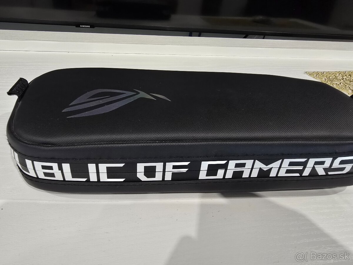 Rog Aly Z1 Extreme 550e za vsetko - 12