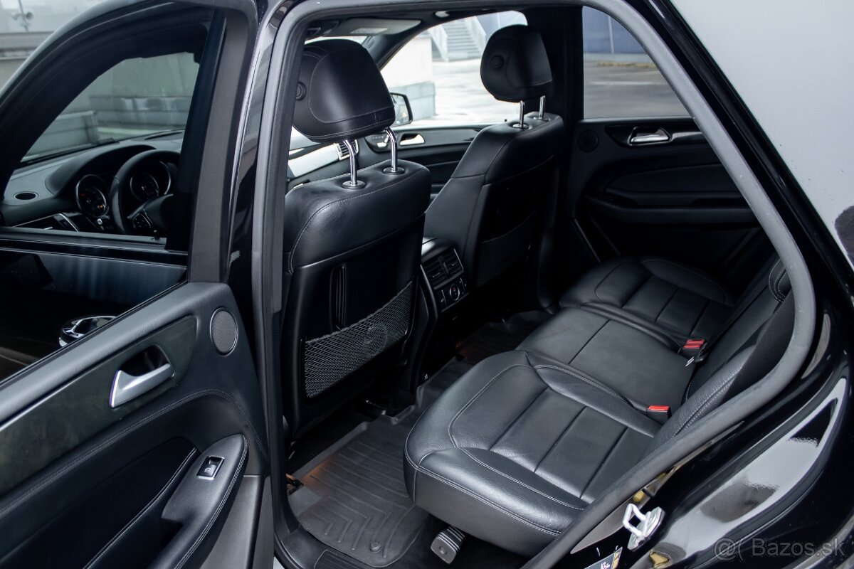 Mercedes-Benz GLE - 12