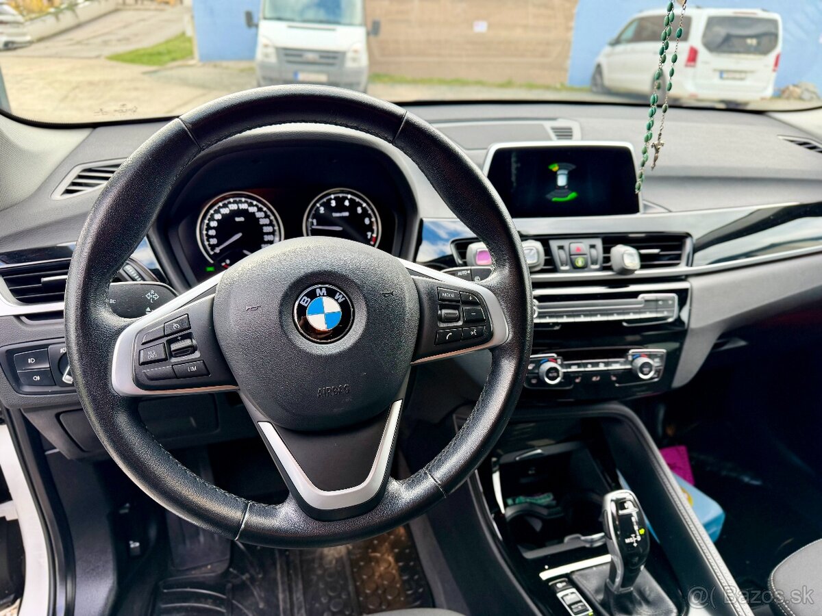 BMW X1 sDrive20i Sportline - 12