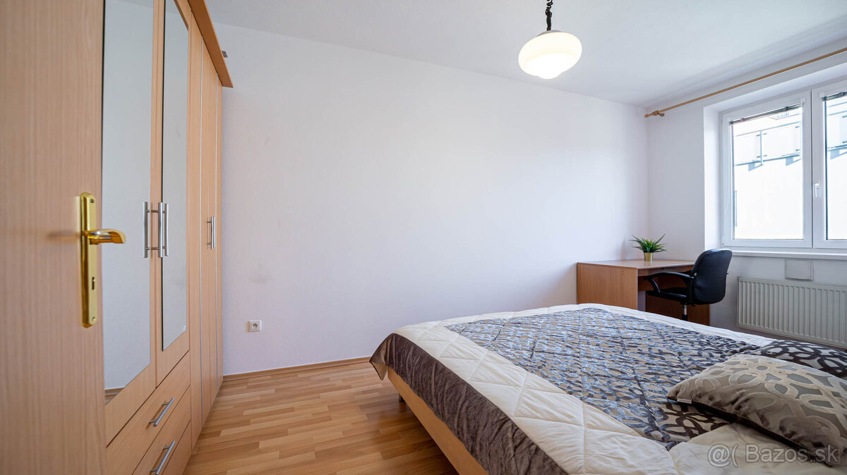 Príjemný 2 izbový byt s parkovaním a balkónom, Bratislava - - 12