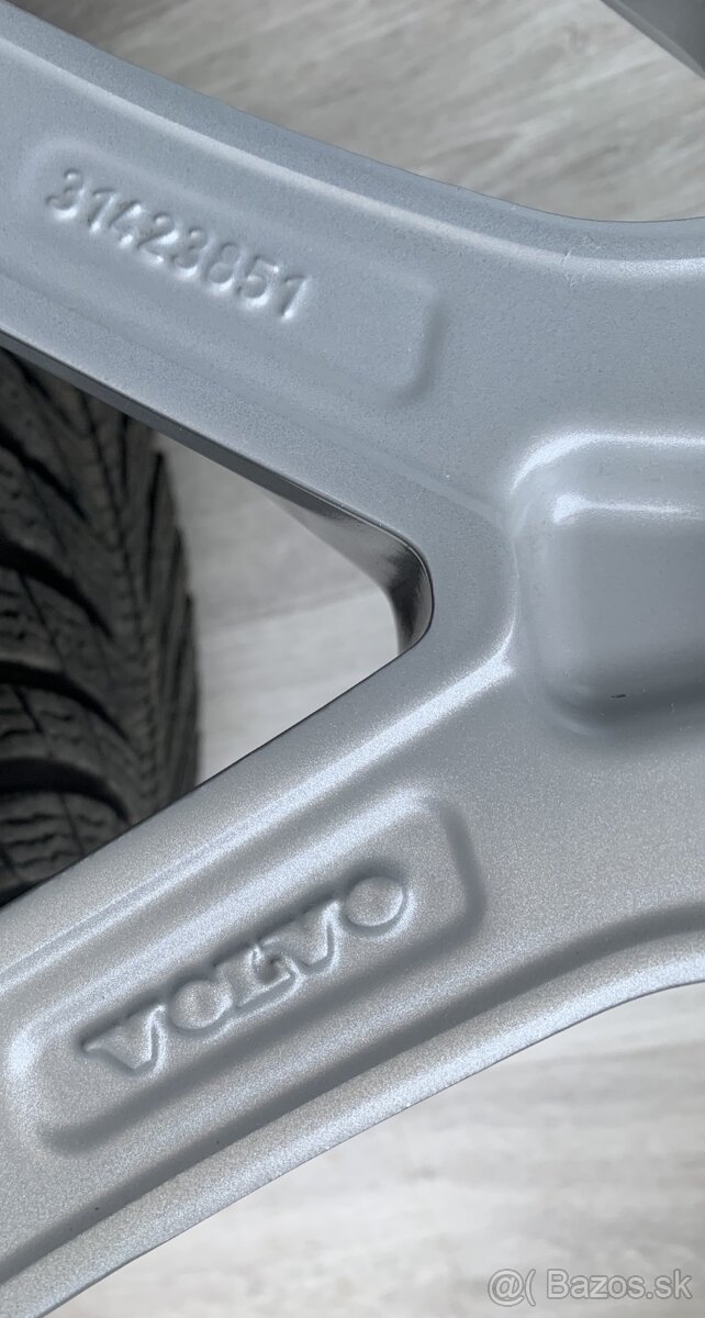 R18 ORIG.ZIMNÍ KOLA VOLVO XC60 235/60/18 2024 REF - 12