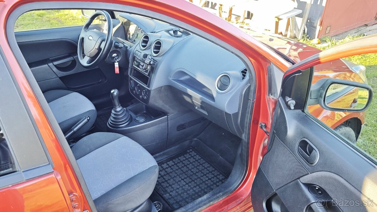 Fiesta 1.25, 55 kw/M5, 2008 benzín - 12