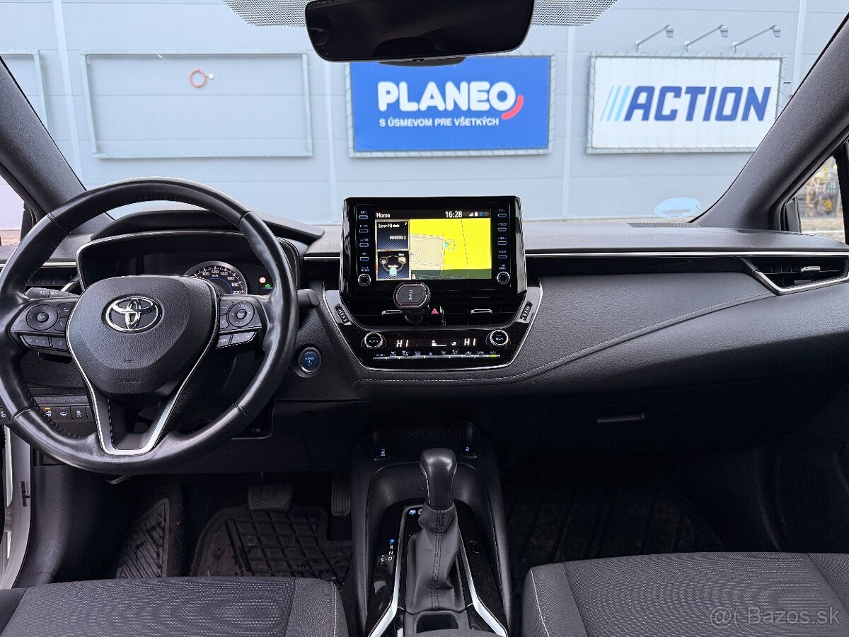 Toyota Corolla Combi 2.0 Hybrid (2019) - 12